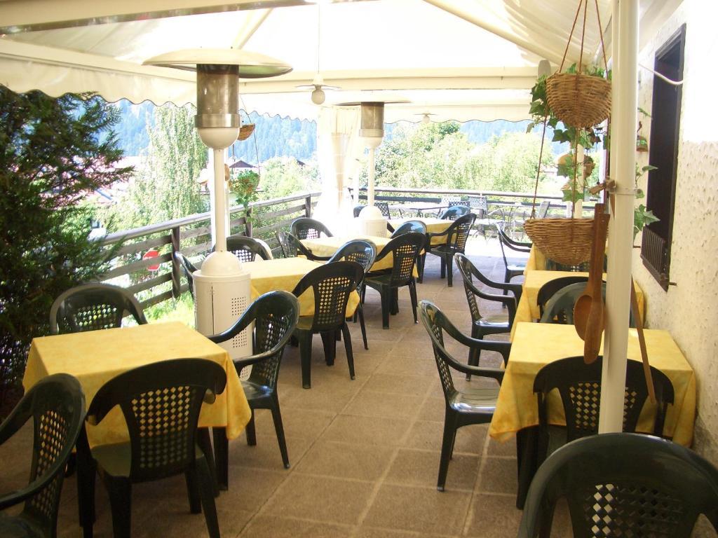 Chalet Fiocco Di Neve Пинцоло Екстериор снимка