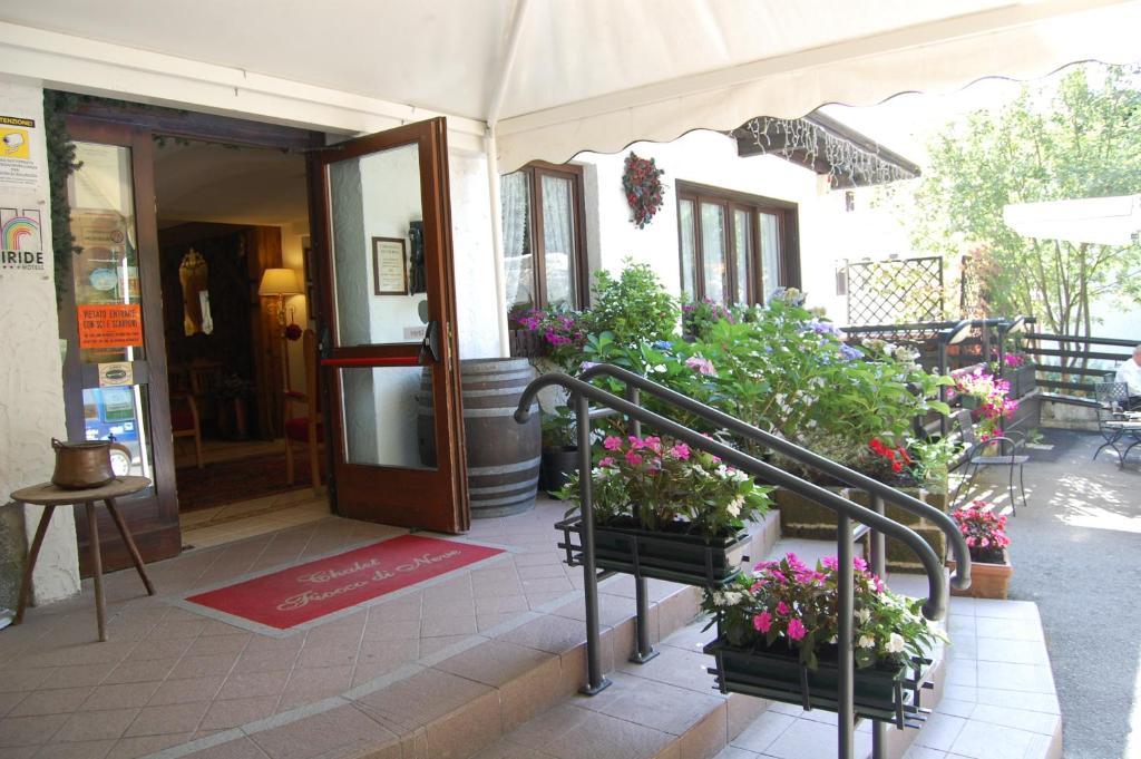 Chalet Fiocco Di Neve Пинцоло Екстериор снимка